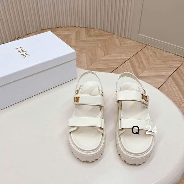 Picture of Dior Shoes _SKUDiorsz35-40RW04013309